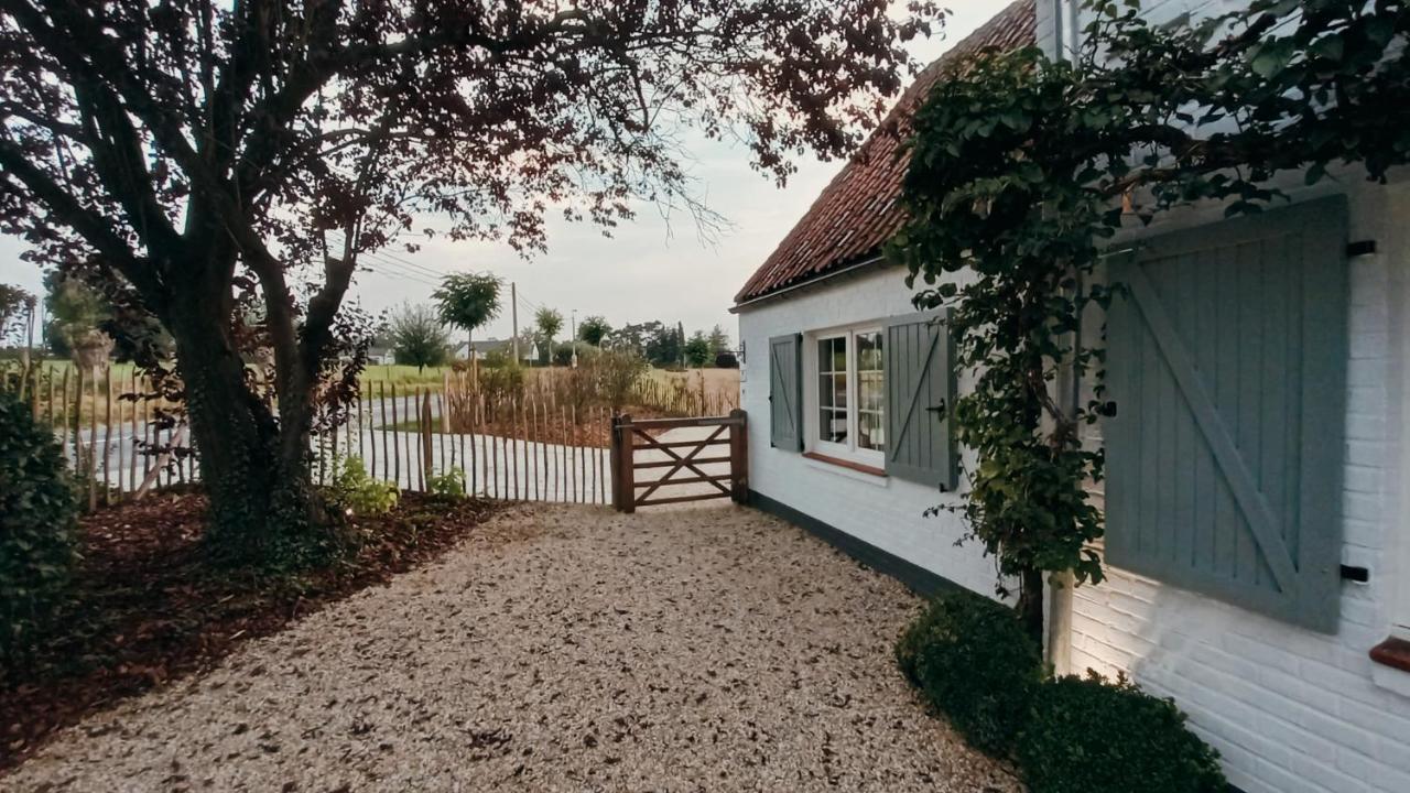 Chambres D'Hotes - Au Clos D'Amande Lasne Екстериор снимка
