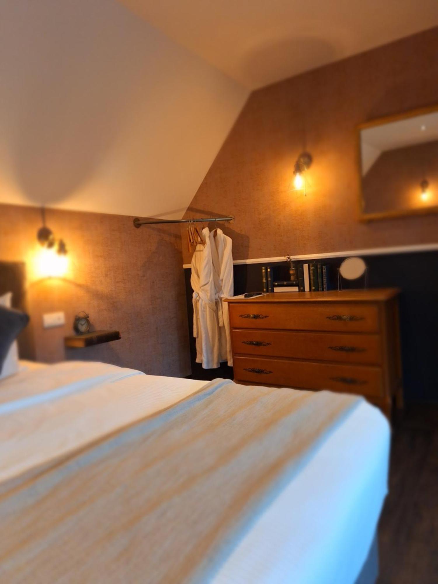 Chambres D'Hotes - Au Clos D'Amande Lasne Екстериор снимка