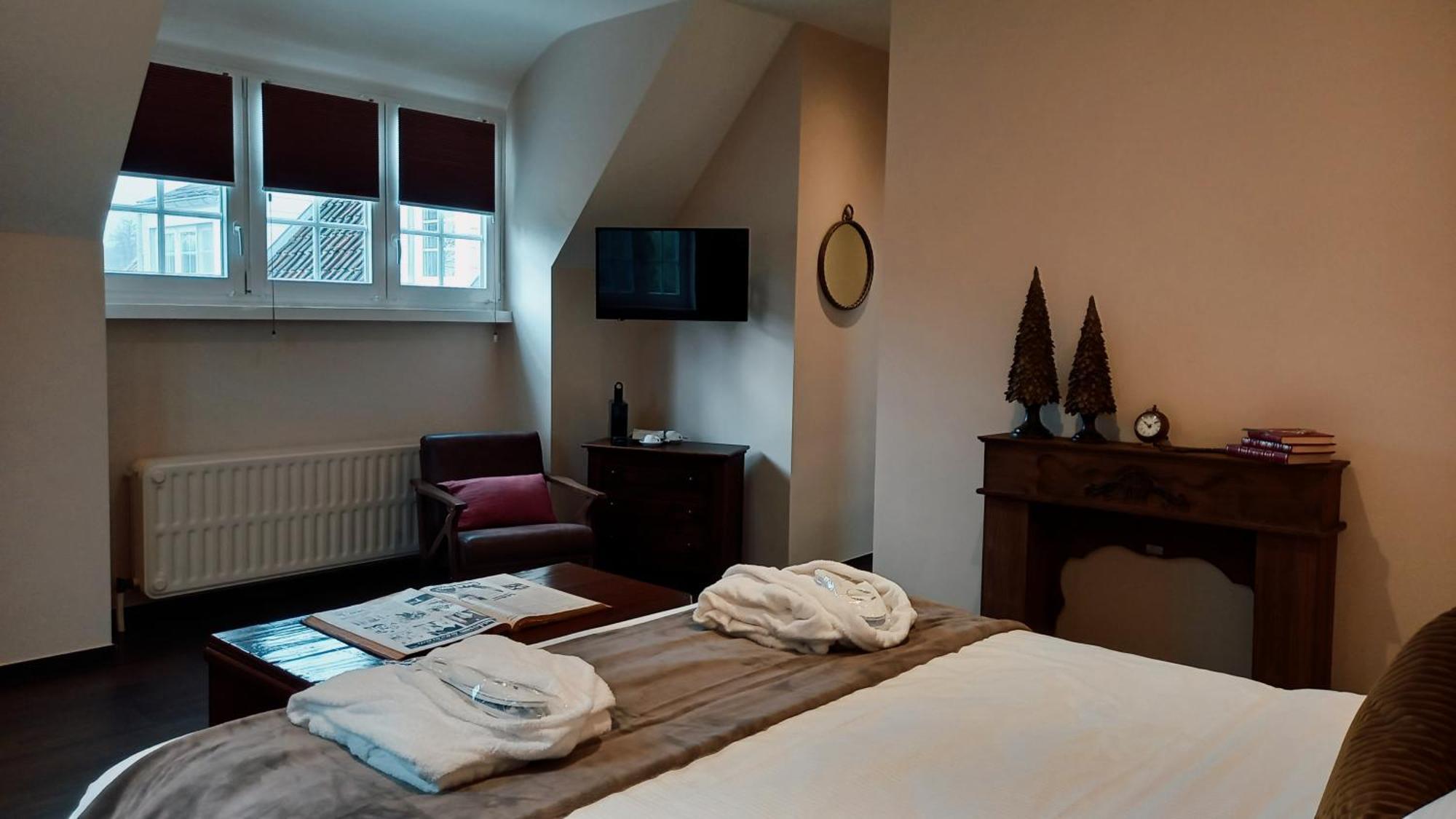 Chambres D'Hotes - Au Clos D'Amande Lasne Стая снимка